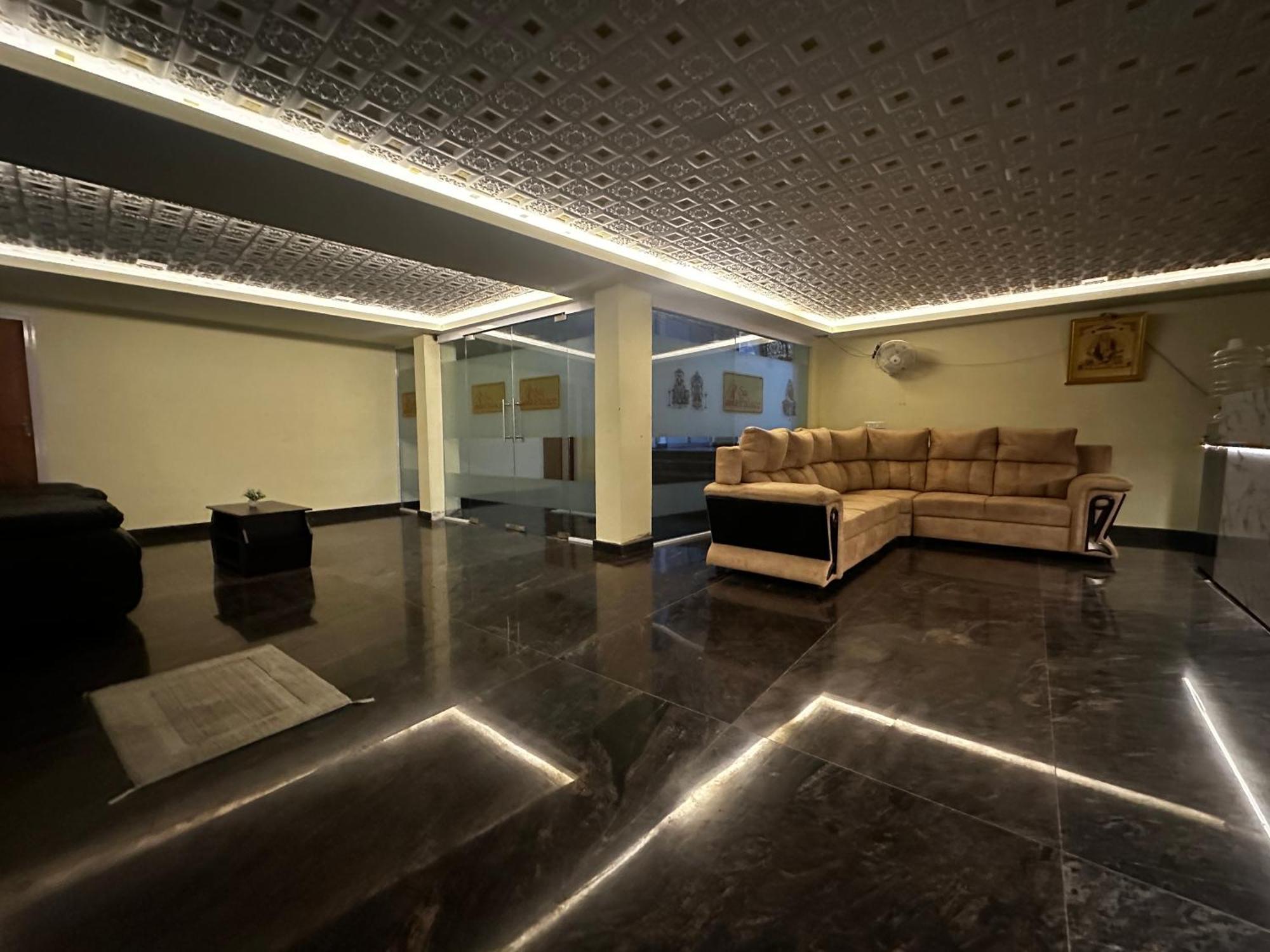 Mps Sai Palace Tiruvannāmalai Екстериор снимка