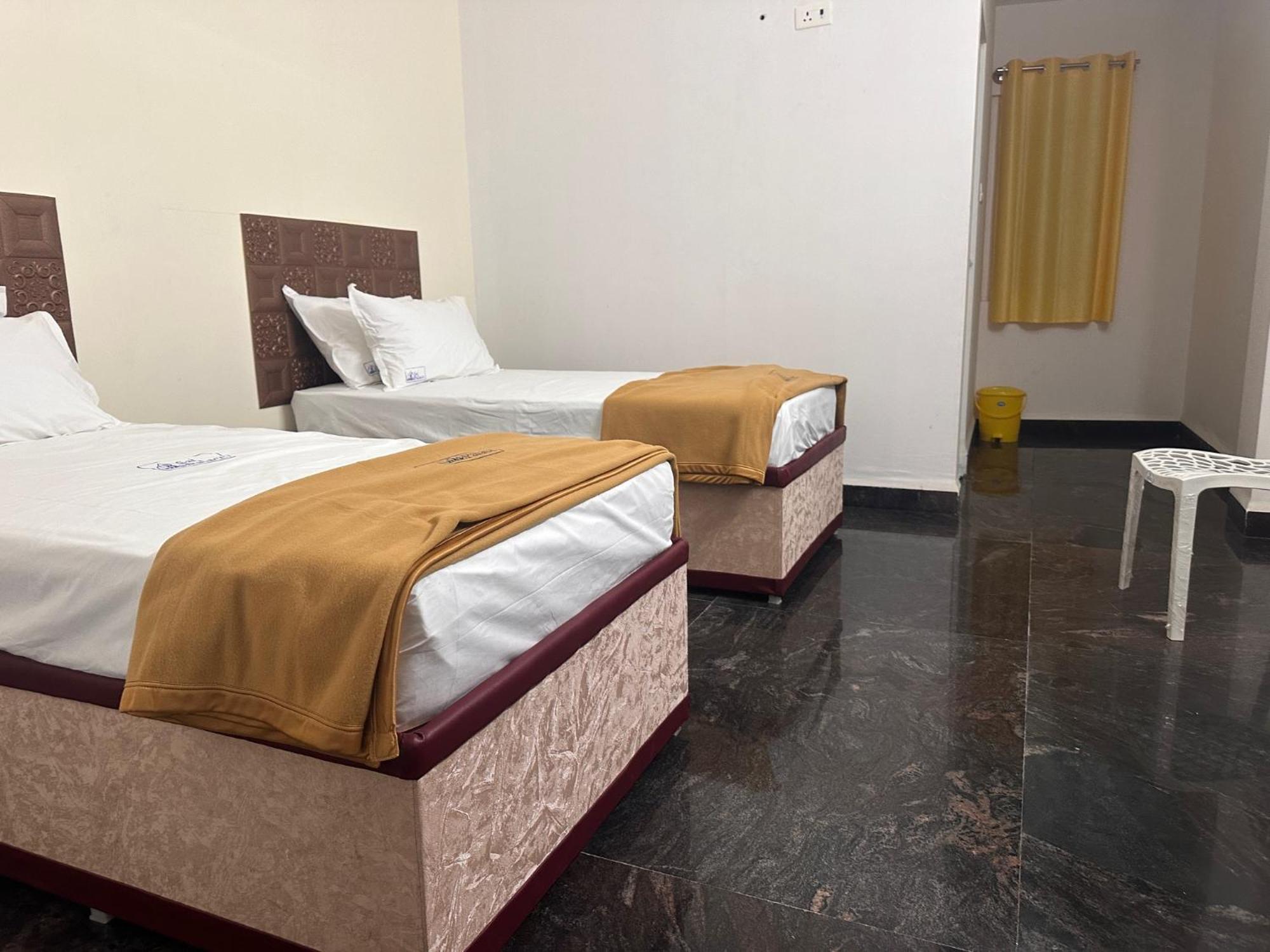 Mps Sai Palace Tiruvannāmalai Екстериор снимка